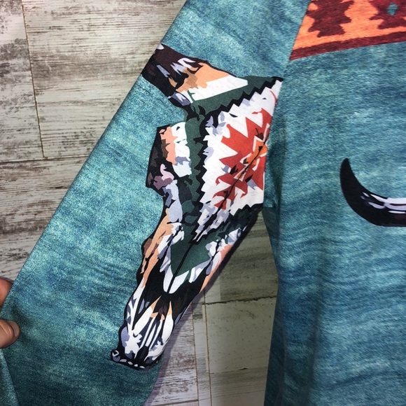 Boho western print long sleeve top size small country western rodeo Aztec tribal - Picture 5 of 6